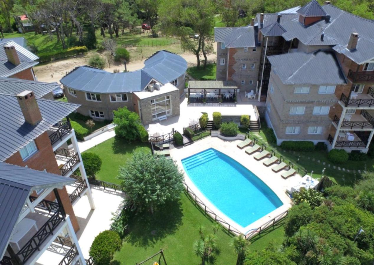 Victoria Village Carilo Exteriér fotografie